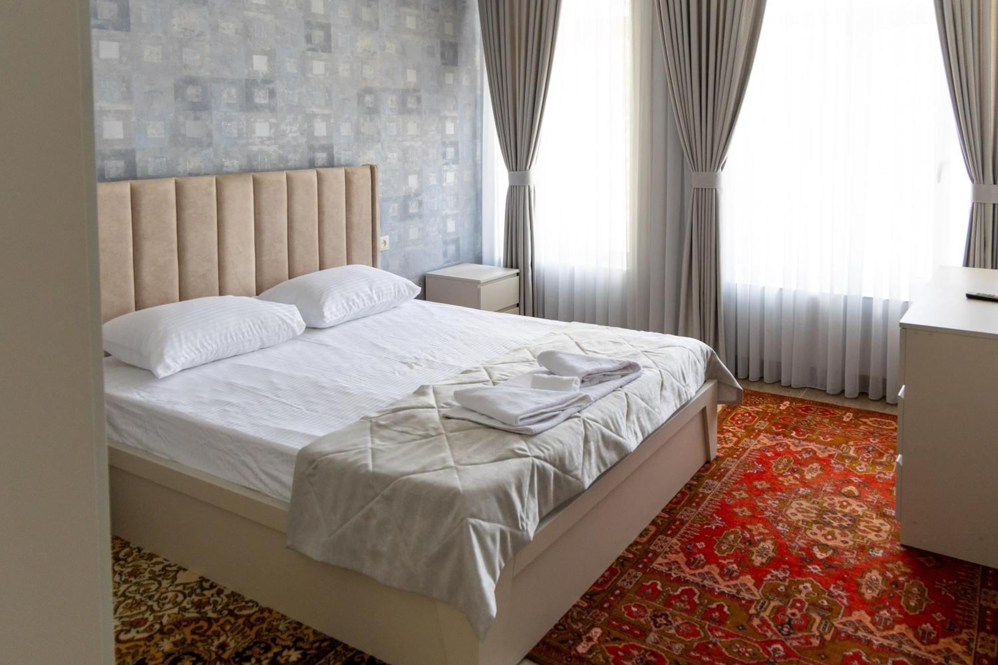 Gladzor Hotel Экстерьер фото
